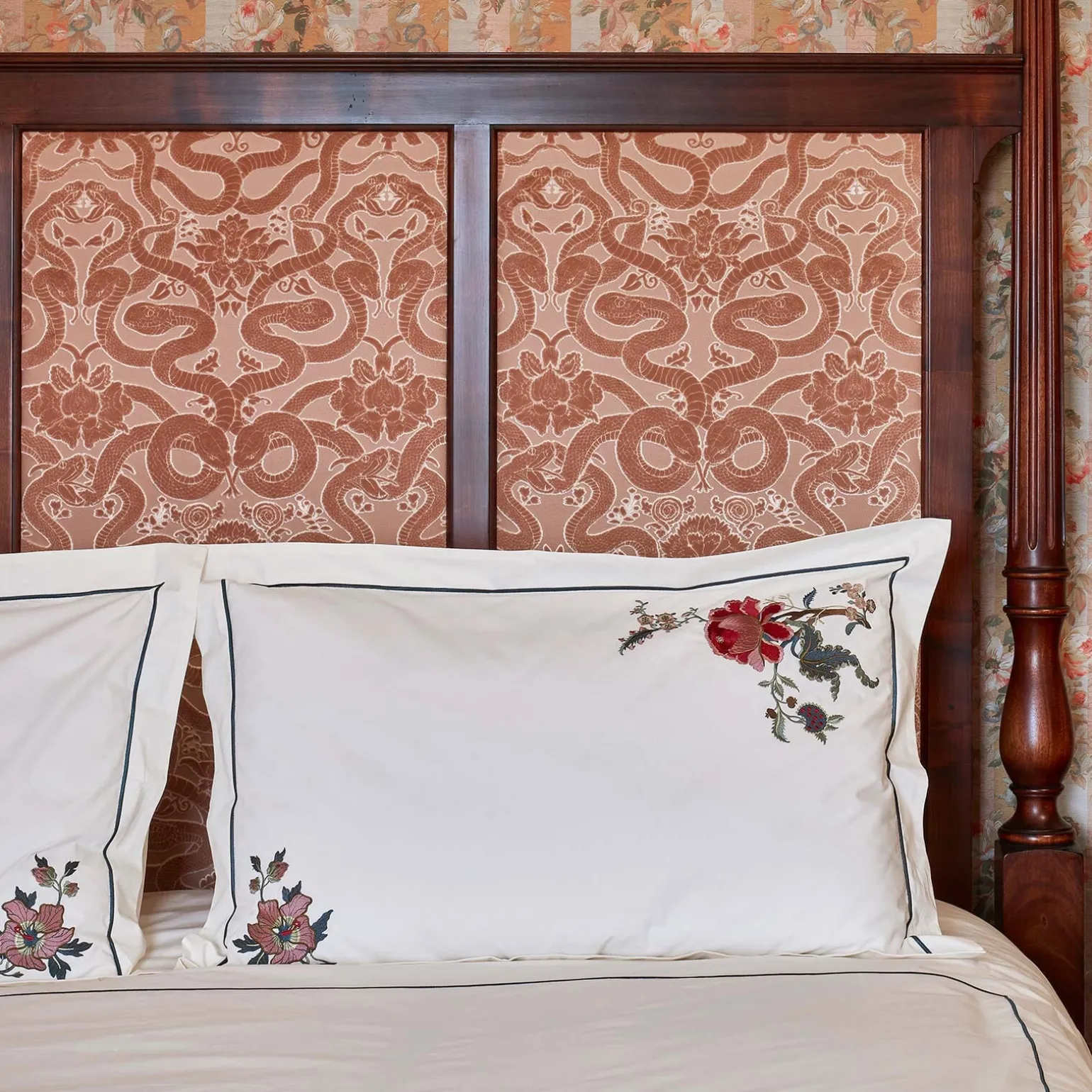 ARTEMIS Bedding Set