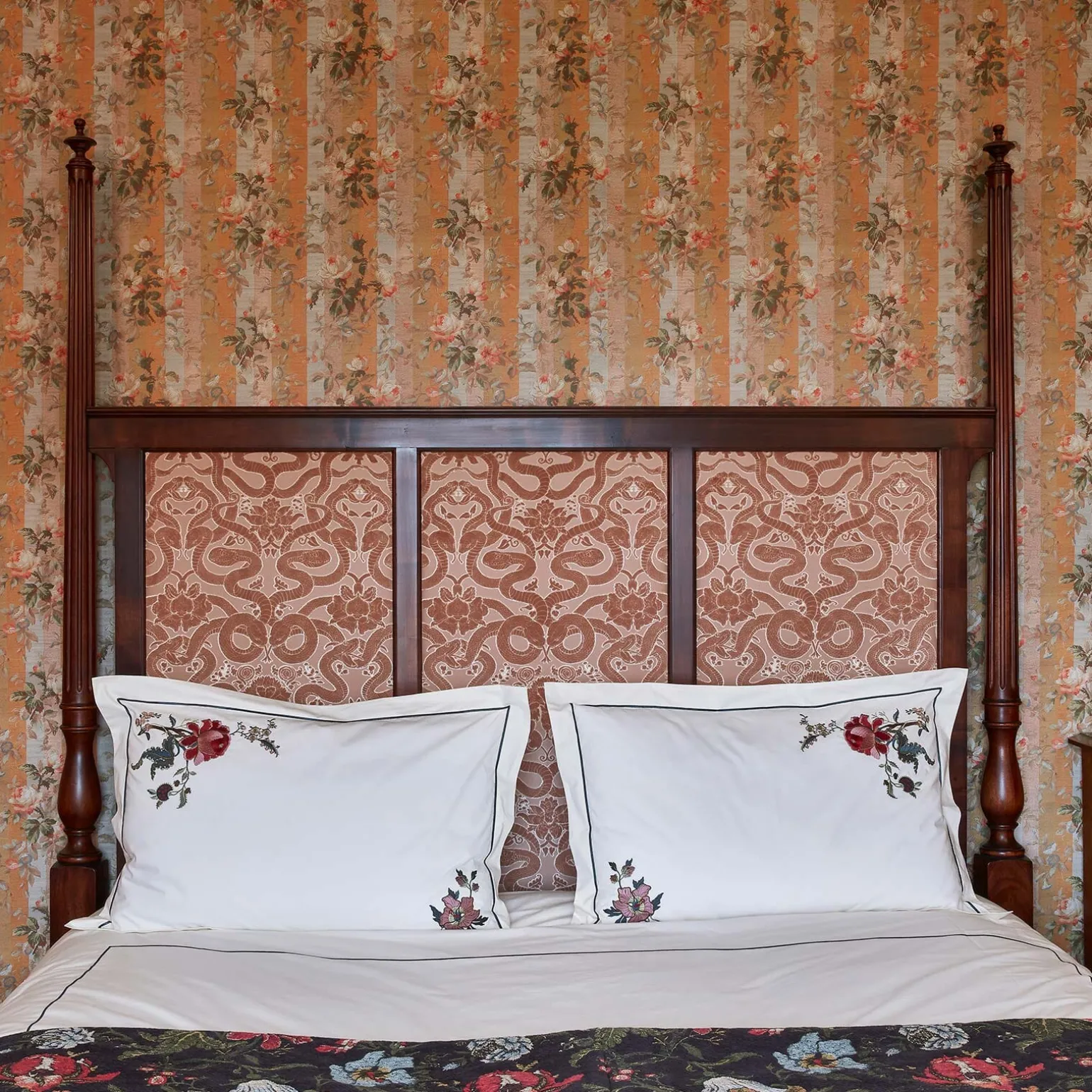 ARTEMIS Bedding Set