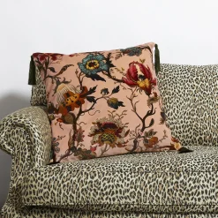 ARTEMIS Large Tassel Velvet Cushion - Blush