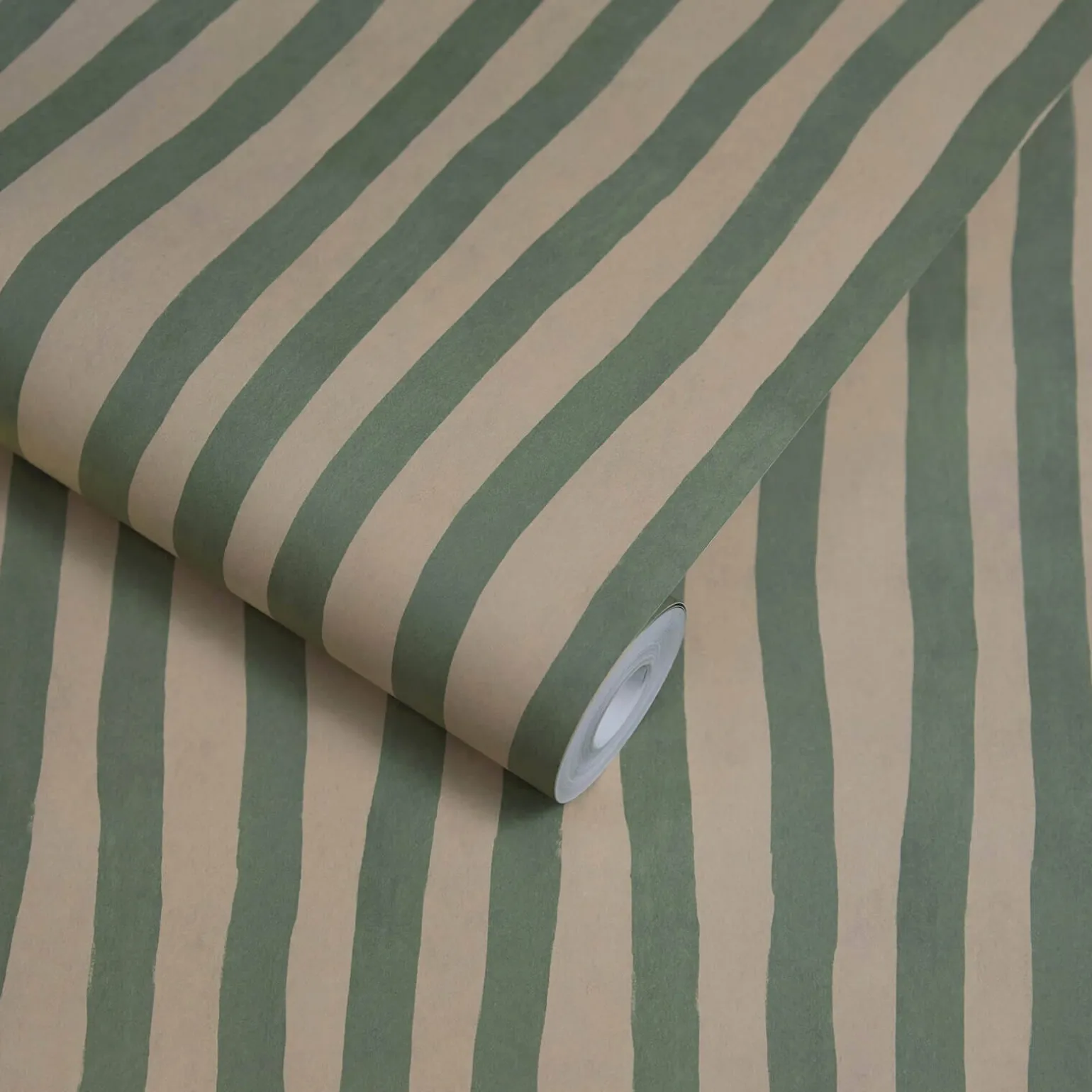 ARTIST'S STRIPE Wallpaper - Euphorbia & Alabaster