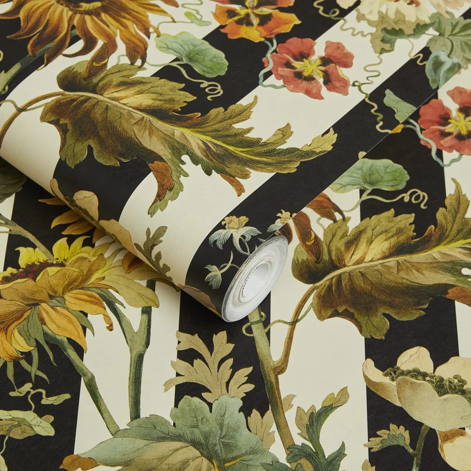 AVALON Wallpaper - Stripe