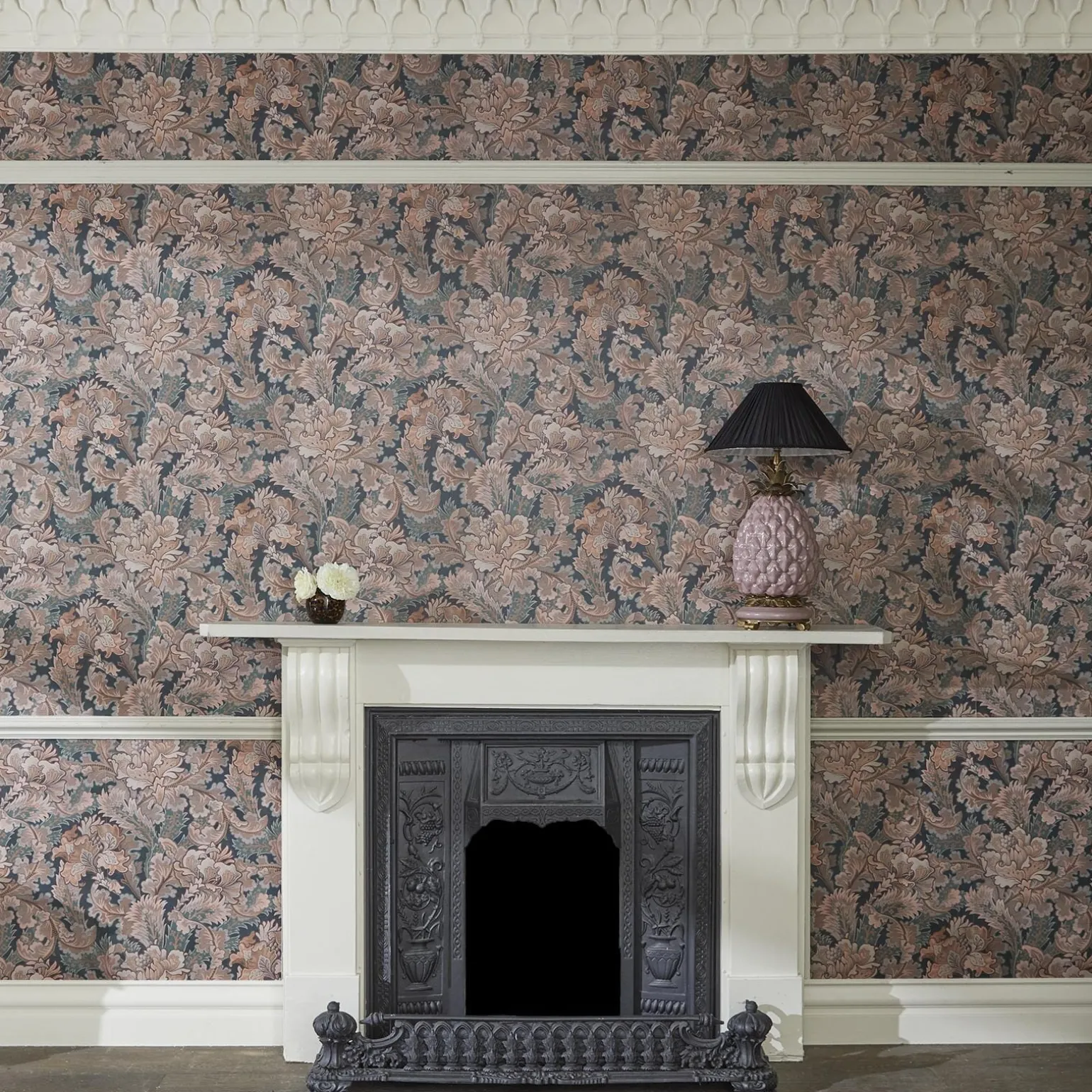 BATHSHEBA Wallpaper - Dahlia