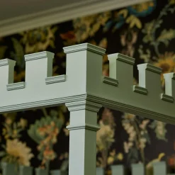 CASTLE Bed