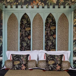 CASTLE Bed