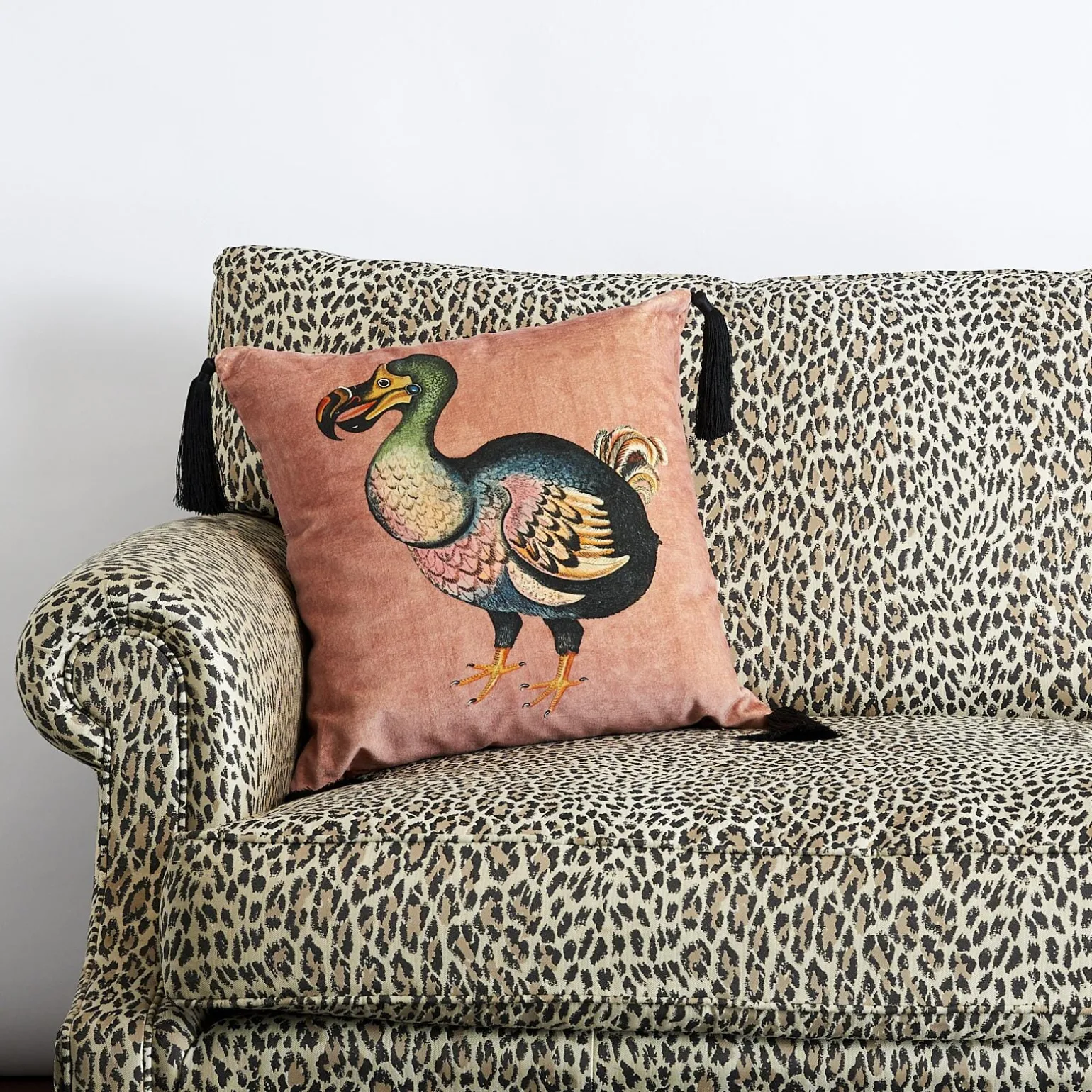 DODO Medium Velvet Tassel Cushion - Tourmaline