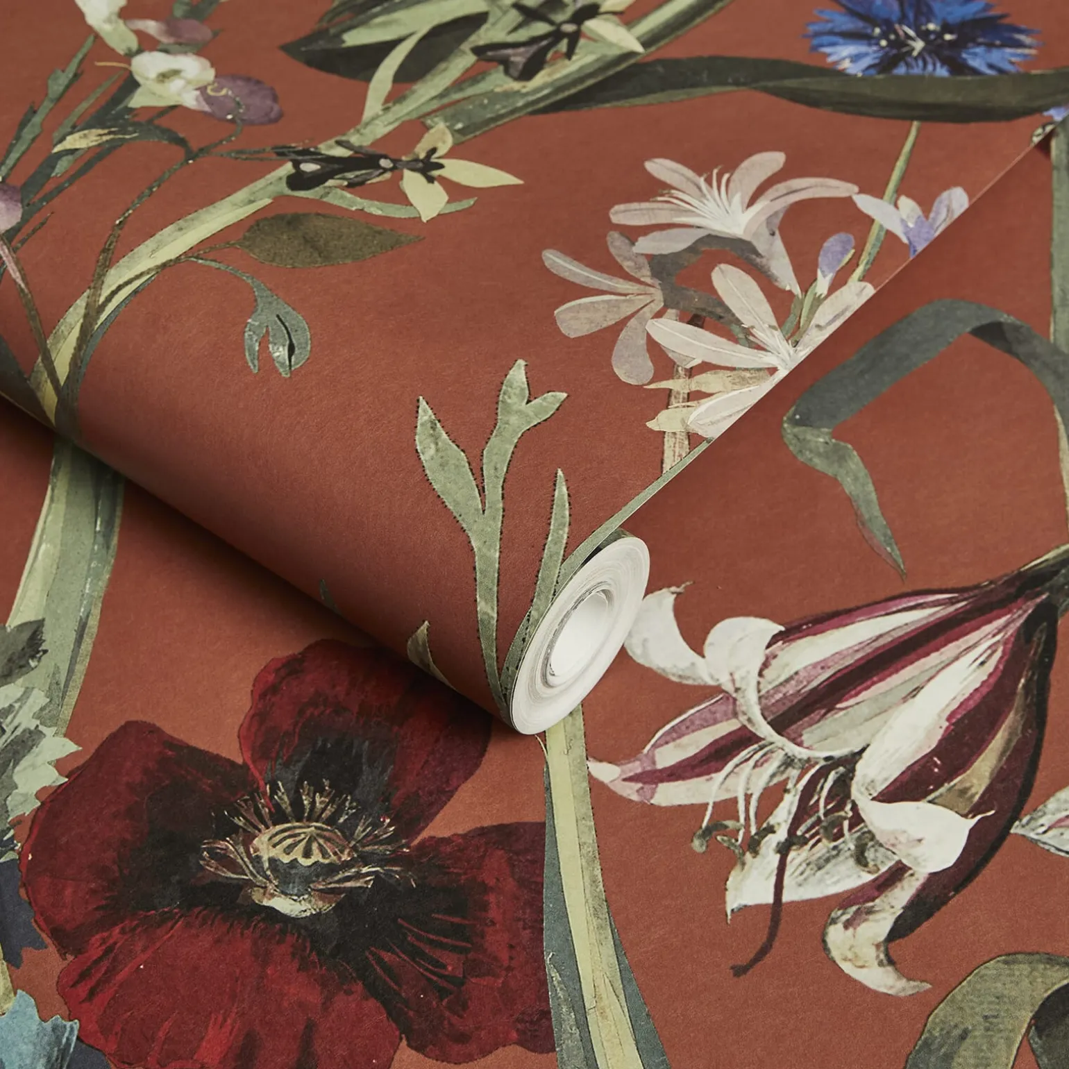 FLORA DELANICA Wallpaper - Clay