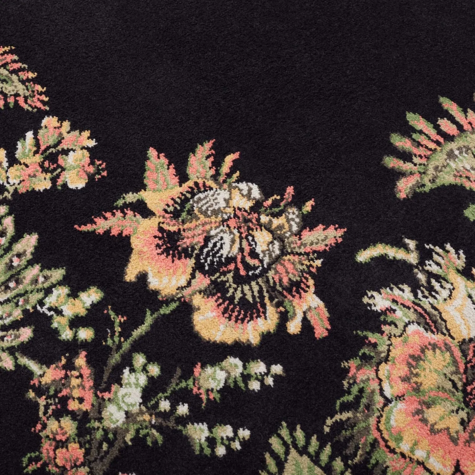 FLORA FANTASIA Rug - Noir