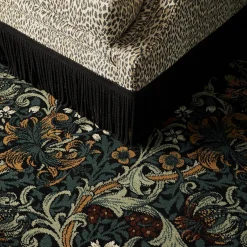 GOLDEN LILY Carpet - Midnight