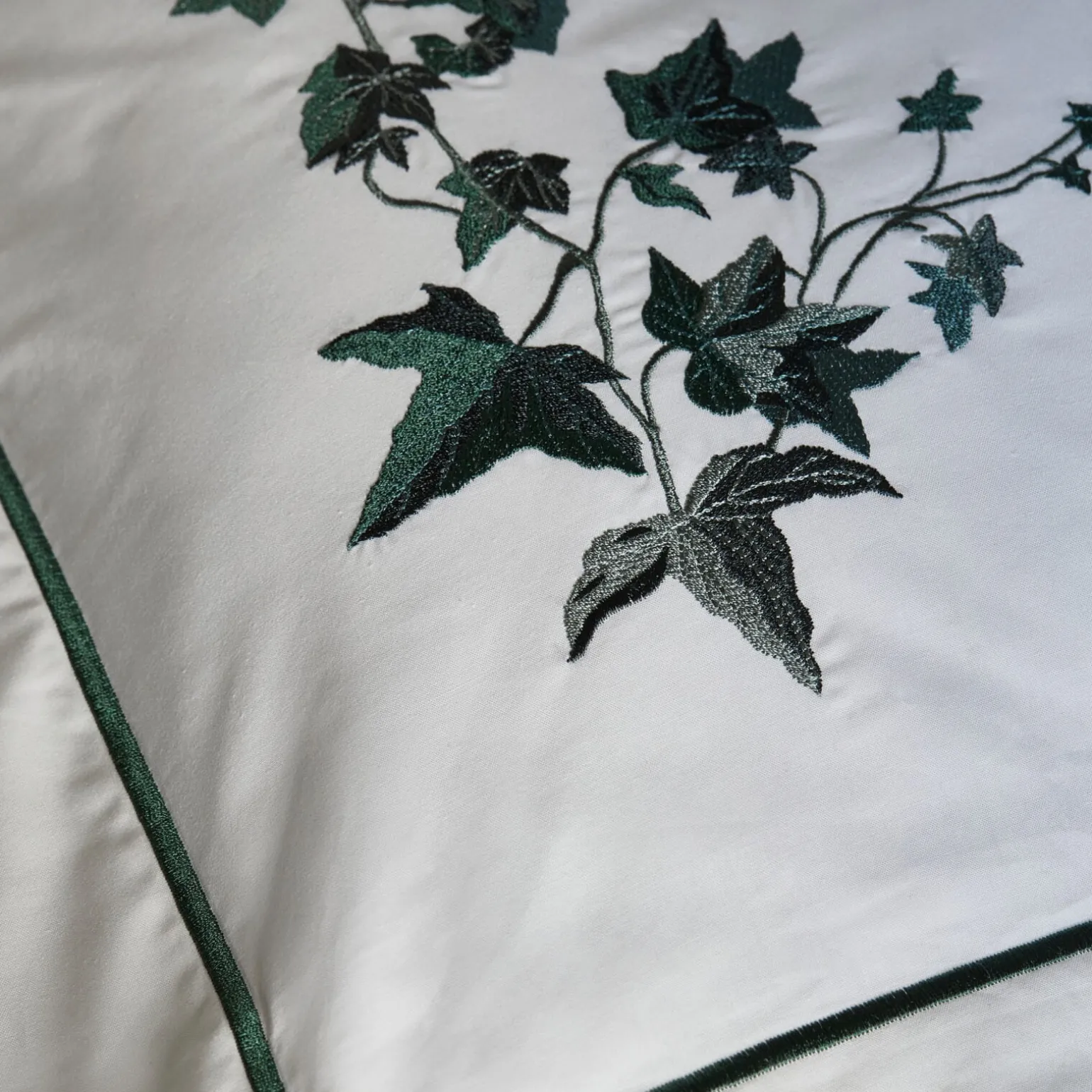 HEDERA Bedding Set