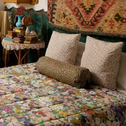 HOLLYHOCKS Cotton Sateen Quilt - Spring
