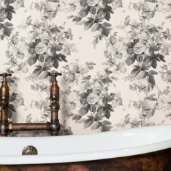 LONDON ROSE Traditional Wallpaper - Smoke Grey