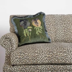 LOVE LETTER Velvet Medium Fringed Cushion - Verde