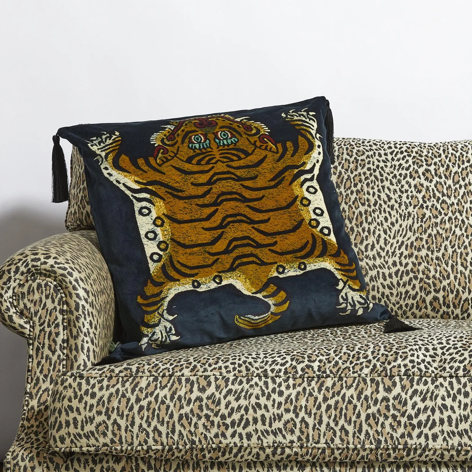 SABER Large Tassel Velvet Cushion - Midnight