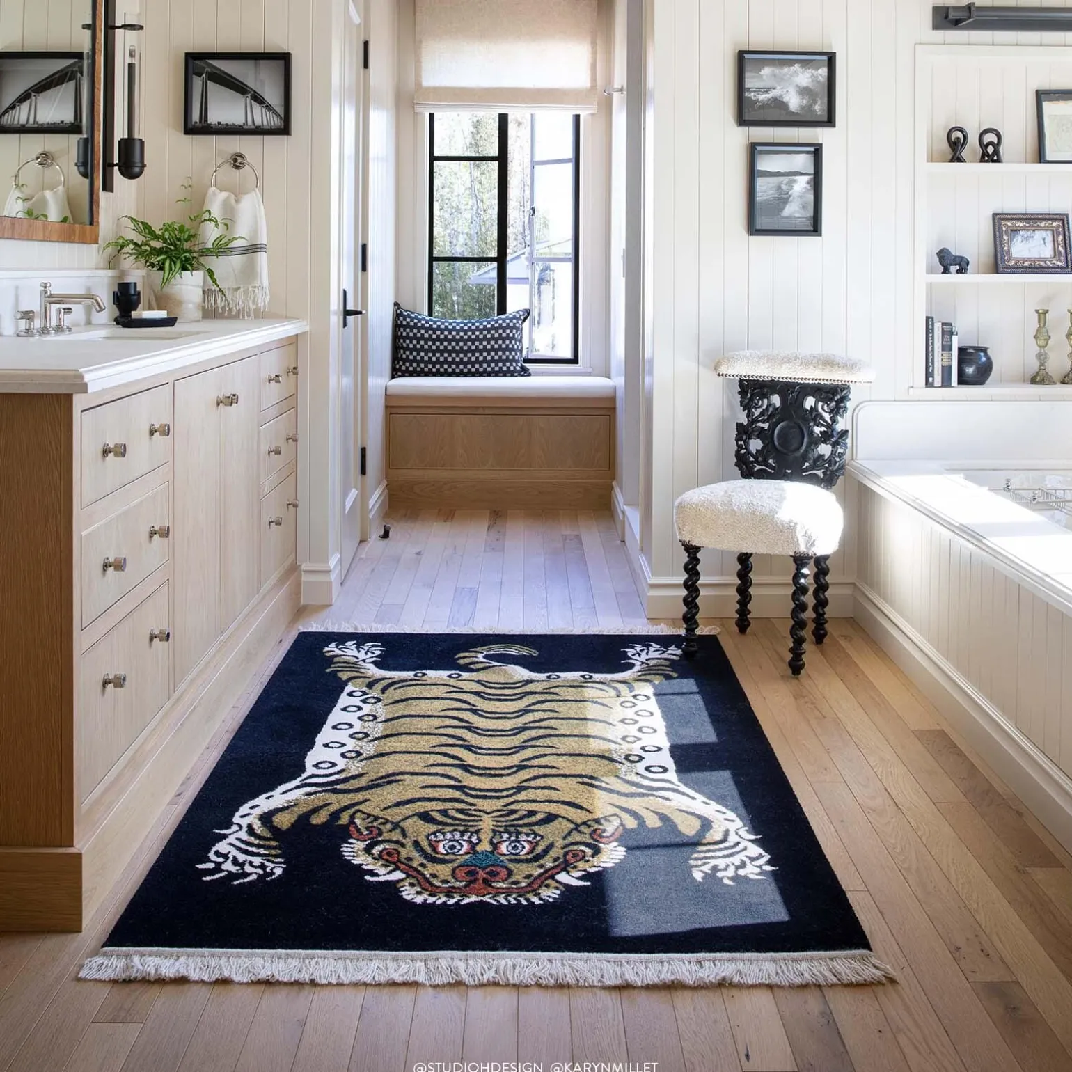SABER Rug - Black