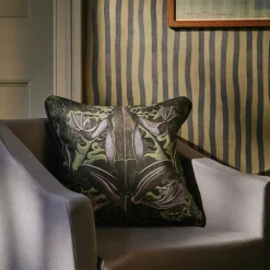 TARAXA AMPHIBIA Hemp Medium Piped Cushion - Noir