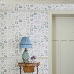 VOYSEY'S GARDEN MAGNA Wallpaper - Off White