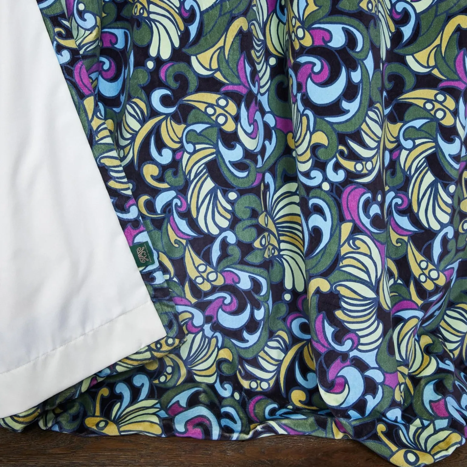ZENNOR Velvet Curtain - Ocean